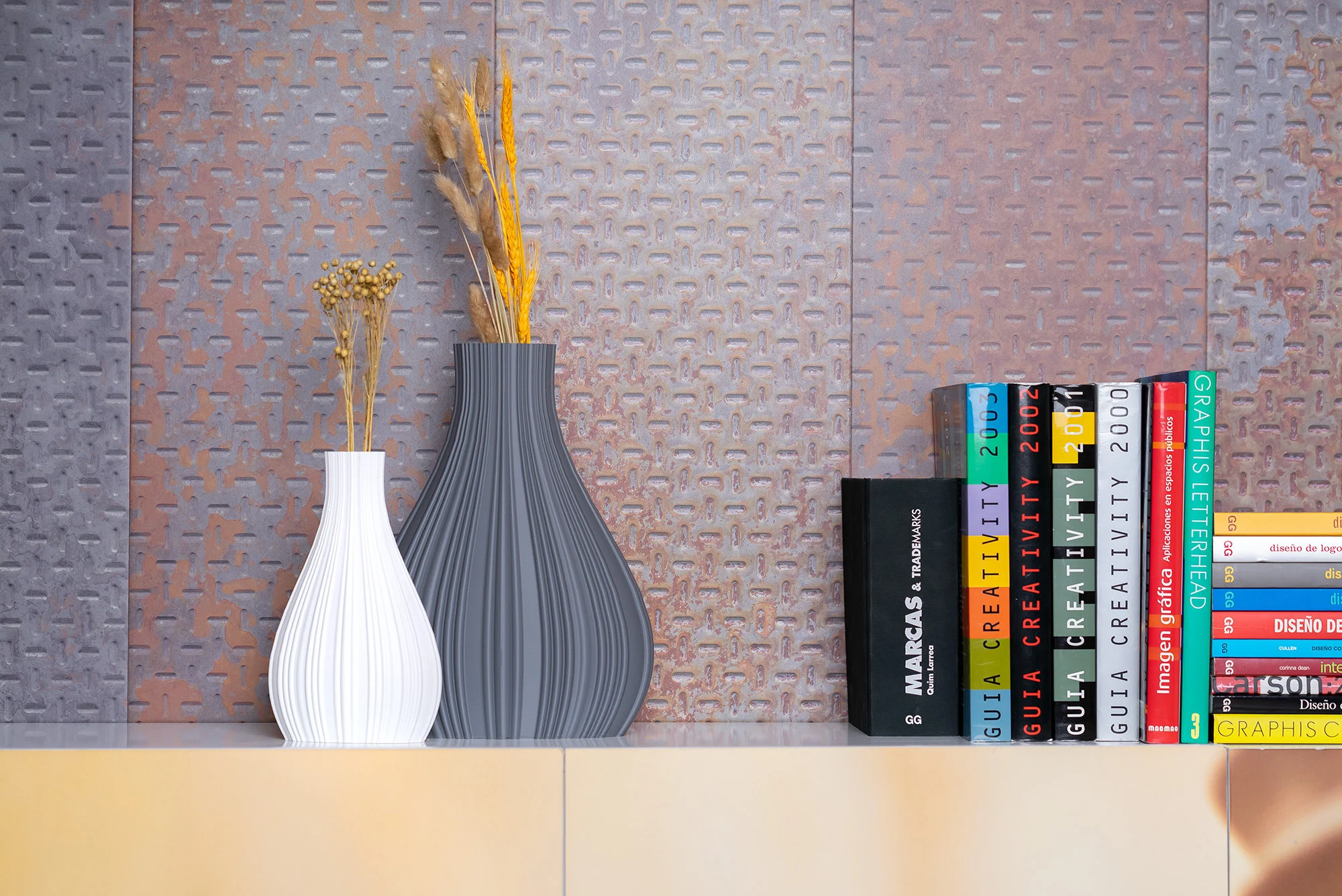 Jarrón para flores secas "KNUBBIG" - Imagen 2