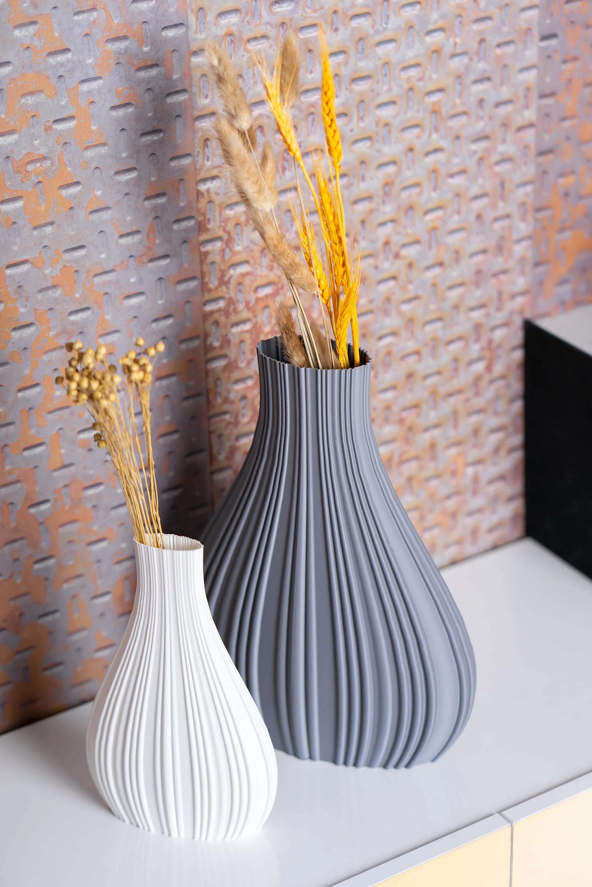 Jarrón para flores secas "KNUBBIG" - Imagen 3